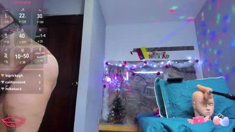 Snapshot of cloee_rabbyt chatting on 01.04.25 CLOE online show from 01.04.25