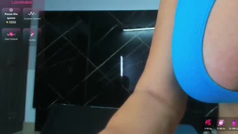 CLOE online show from 09.19.25