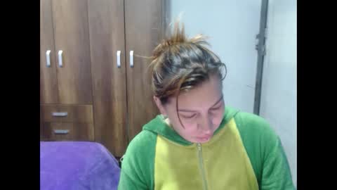 cloepussy online show from 10.14.25