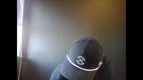 tallhungandcloudy online show from 05.10.26
