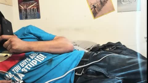 cloudyystarr666 online show from 09.12.25