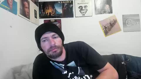 cloudyystarr666 online show from 10.25.25