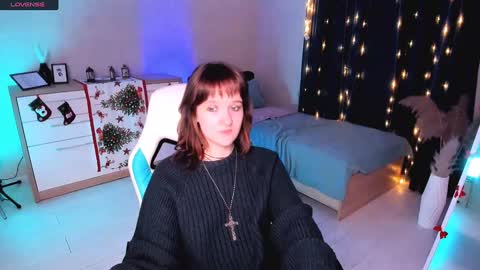  Clover  follow me  online show from 01.13.25