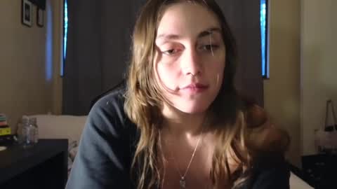 Clover online show from 12.22.24