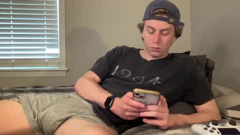 Clyde Austin online show from 09.12.25