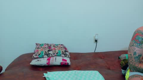 Clyde and Bunny online show from 12.22.24