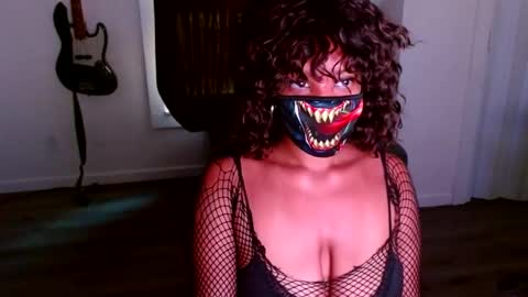 Snapshot of cnc_cutiexx chatting on 09.10.25 Sweet baby  online show from 09.10.25