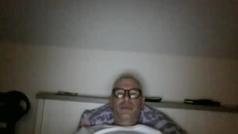 Snapshot of cobra009 chatting on 10.12.25 cobra online show from 10.12.25