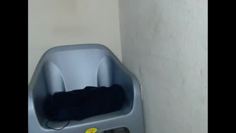 Snapshot of cockfanx chatting on 03.08.25 cockfanx online show from 03.08.25