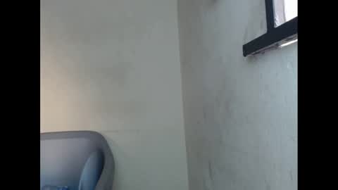 Snapshot of cockfanx chatting on 03.10.25 cockfanx online show from 03.10.25