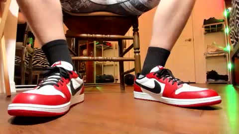 Gorgeous online show from 12.04.25