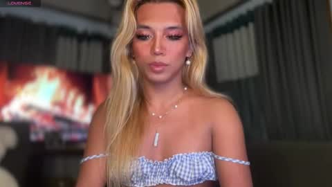 Snapshot of cockprincess_dianna chatting on 10.20.25 PrincessDianna IslandGirl CUMSHOW in PVT and PASSWORDSHOW online show from 10.20.25