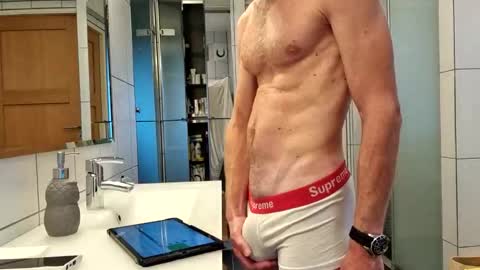 Snapshot of cockvantage chatting on 09.09.25 Cockvantage online show from 09.09.25