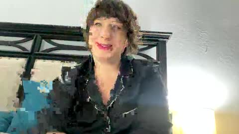 Coco Deville online show from 09.23.25
