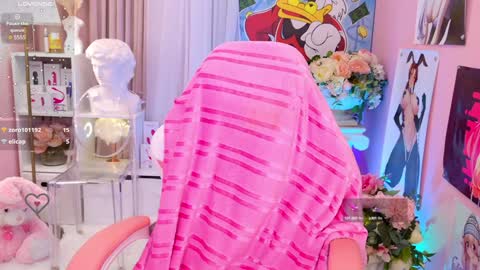 Mia online show from 12.06.24