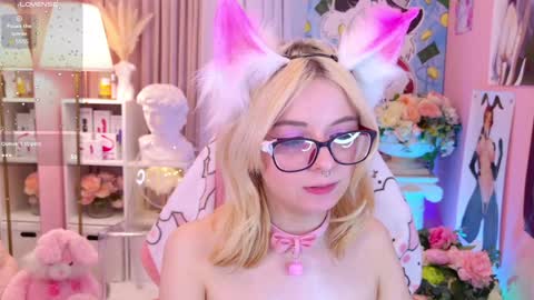 Mia online show from 12.08.24