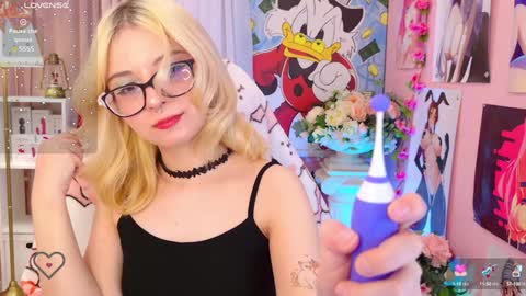 Mia online show from 12.20.24