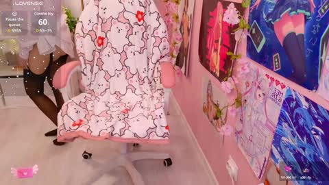 Mia online show from 02.06.25