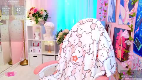 Mia online show from 02.22.25