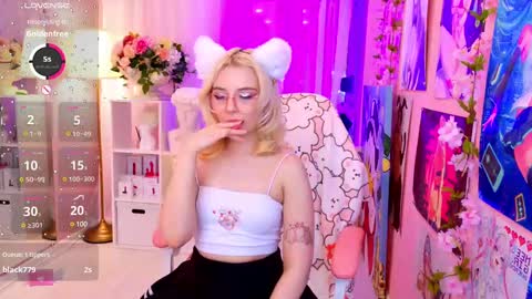 Mia online show from 02.23.25