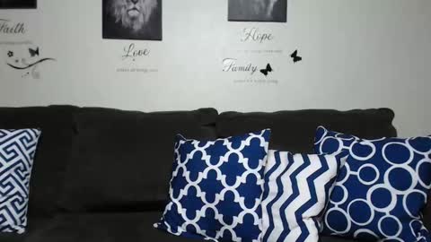 Snapshot of cocoscreamy chatting on 02.03.26 CocosCreamy online show from 02.03.26