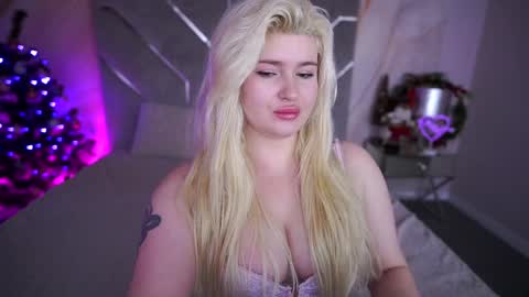 onlyfans amyleyy online show from 12.24.24