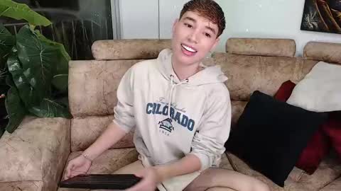 Snapshot of coddy_doll chatting on 02.04.25 Coddy online show from 02.04.25