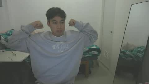 Snapshot of codicks chatting on 04.04.26 Cody online show from 04.04.26