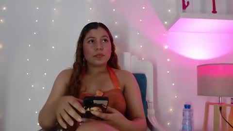 Snapshot of cofee_dreams chatting on 01.14.25 Coffee Dreams online show from 01.14.25