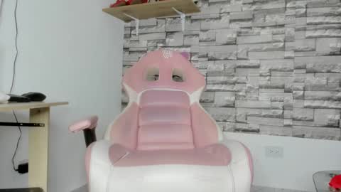 laurita online show from 01.15.25