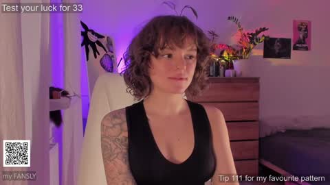 Snapshot of cogitademe chatting on 12.20.24 Olivia online show from 12.20.24