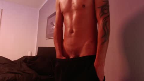 Snapshot of coitzzz chatting on 01.02.25 coitzzz online show from 01.02.25