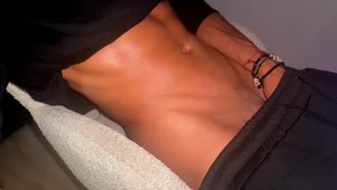 Snapshot of coitzzz chatting on 10.08.25 coitzzz online show from 10.08.25