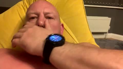 Snapshot of col4nows chatting on 09.30.25 col4nows online show from 09.30.25