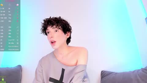 Snapshot of colestorm chatting on 10.17.25 COLE online show from 10.17.25