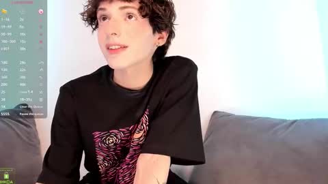 Snapshot of colestorm chatting on 10.18.25 COLE online show from 10.18.25