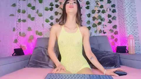 colett online show from 10.11.25