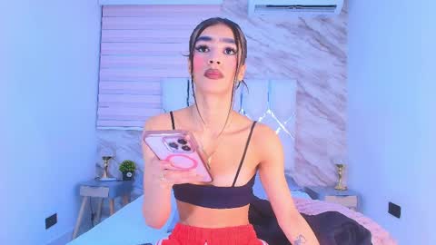 colett online show from 04.22.26