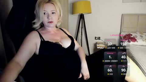 Snapshot of colette1w chatting on 06.30.26 Olga. online show from 06.30.26