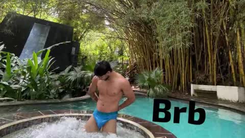 Snapshot of collins_emmett chatting on 12.17.25 EMMETT COLLINS online show from 12.17.25