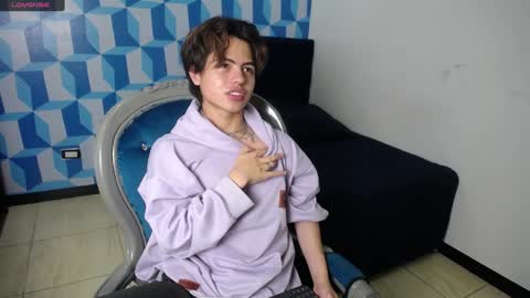 collinstone online show from 02.04.25