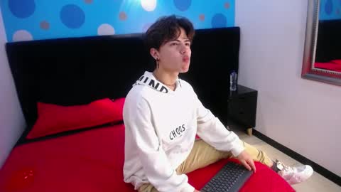 collinstone online show from 03.02.25