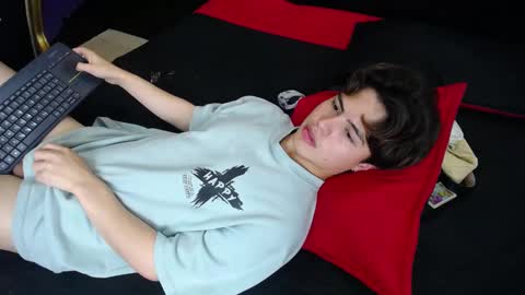 collinstone online show from 03.05.25