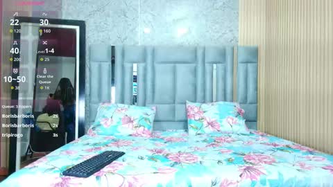 Lauren online show from 12.16.25