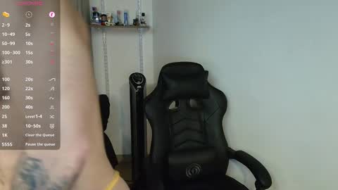 colombianmuscle8 online show from 03.25.26