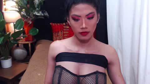 Snapshot of colossalboy chatting on 01.03.25 Sunny online show from 01.03.25