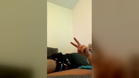 Snapshot of colossalmike chatting on 02.12.26 colossalmike online show from 02.12.26