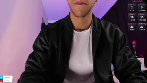 Snapshot of colstorw_ chatting on 09.18.25 colstorw_ online show from 09.18.25