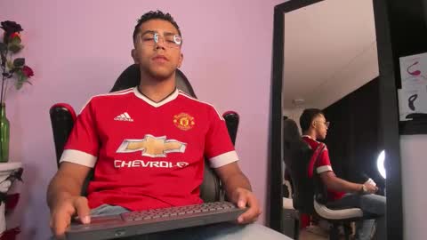 Snapshot of colstorw_ chatting on 10.07.25 colstorw_ online show from 10.07.25