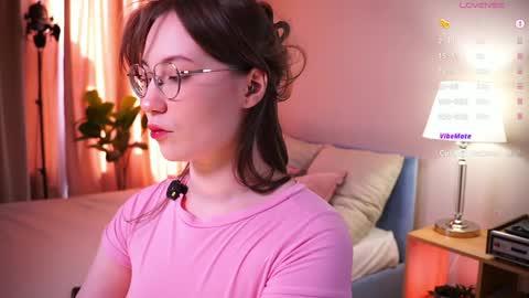 Audrey online show from 04.02.26